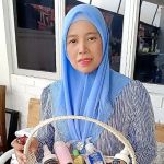 Azlina Mengurut