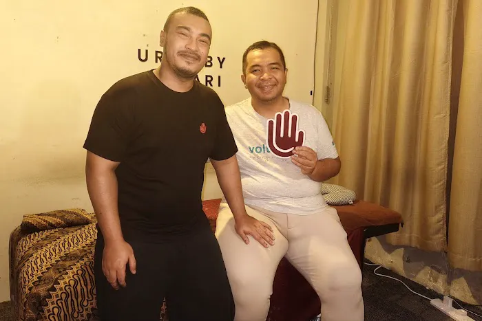 Urut By Johari | Urut Lelaki Badan & Batin Traditional Massage Kajang Bangi Picture 5