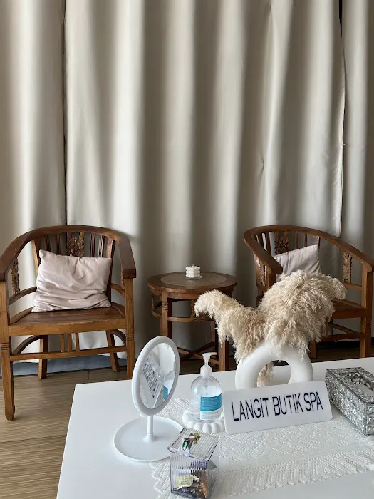 Langit Butik Spa / Urut Murah Wanita Kuantan / Urut Dan Bekam Kuantan Picture 3