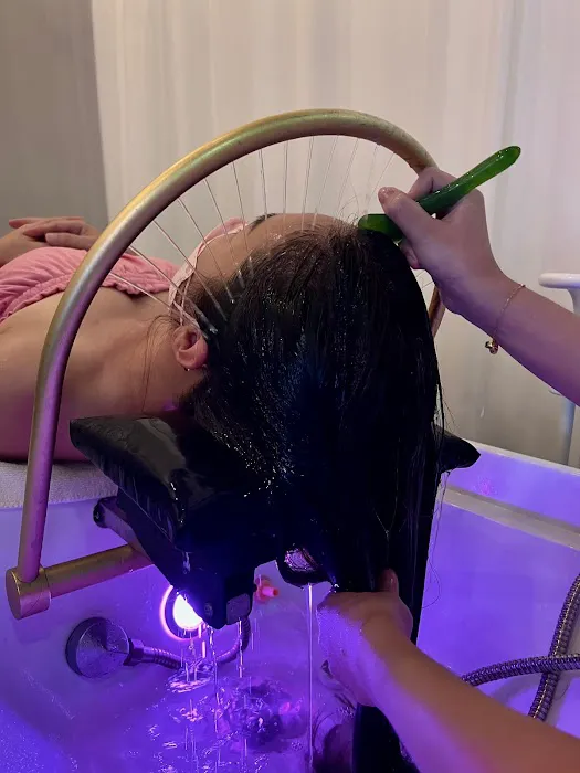 lumi beauty saloon Picture 1