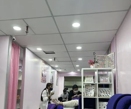 LW Manicure & Reflexology