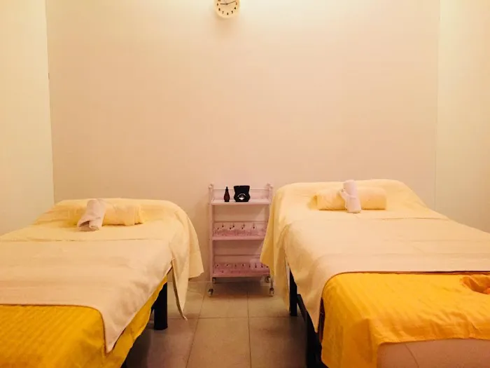 VENISS WELLNESS Picture 1