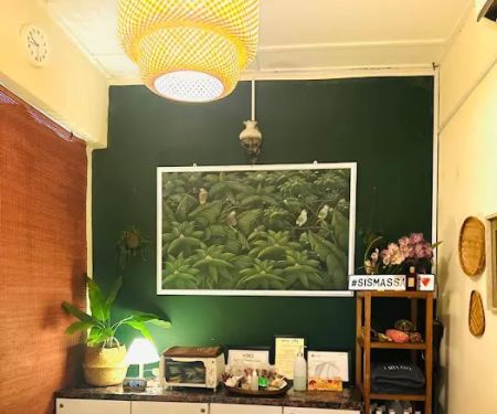 Sis Facial Beauty House