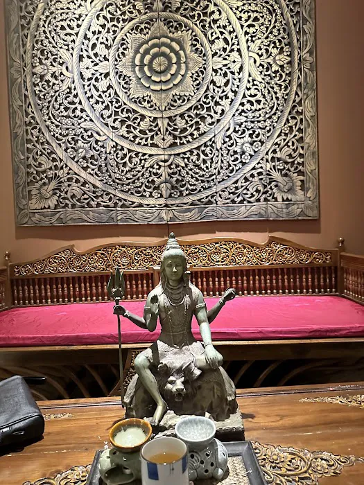 Erawan Wellness Massage at Avenue K Picture 3