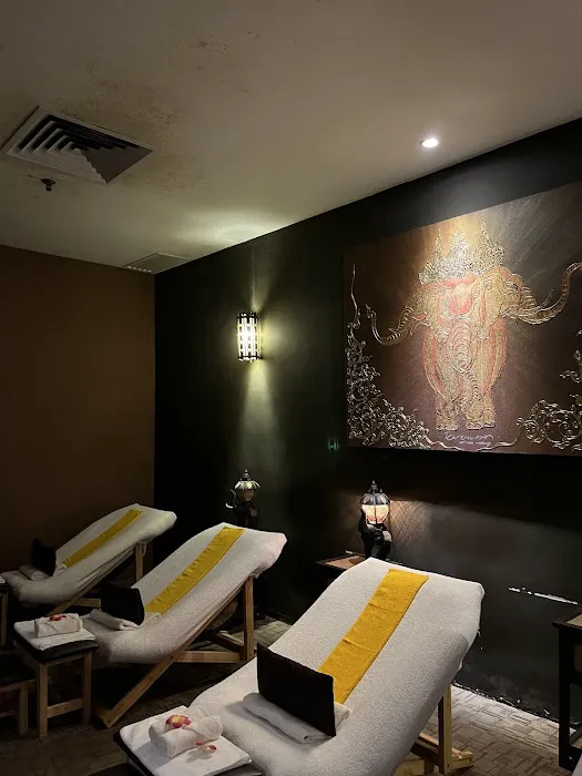 Erawan Wellness Massage at Avenue K Picture 9