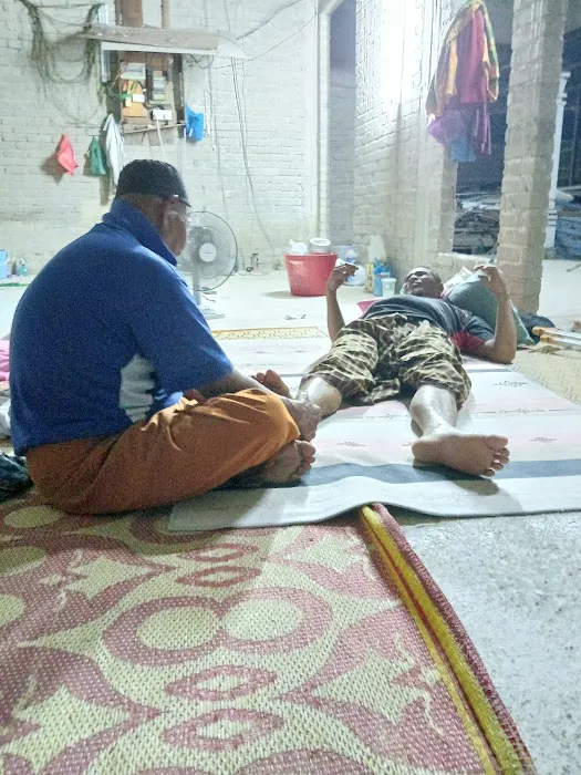 Tukang Urut Tradisional ( Bomoh Patah ) Picture 1