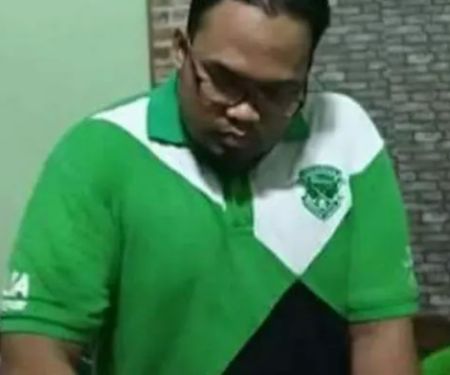 Wan Terapi URUT BEKAM Meru Klang