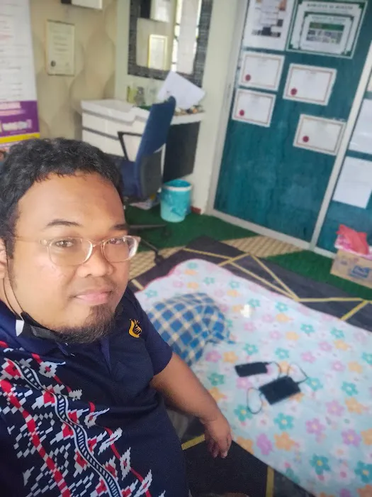 Wan Terapi URUT BEKAM Meru Klang Picture 7