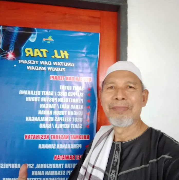 Hj. Tar Pusat Urut Terapi Tubuh Badan Picture 3