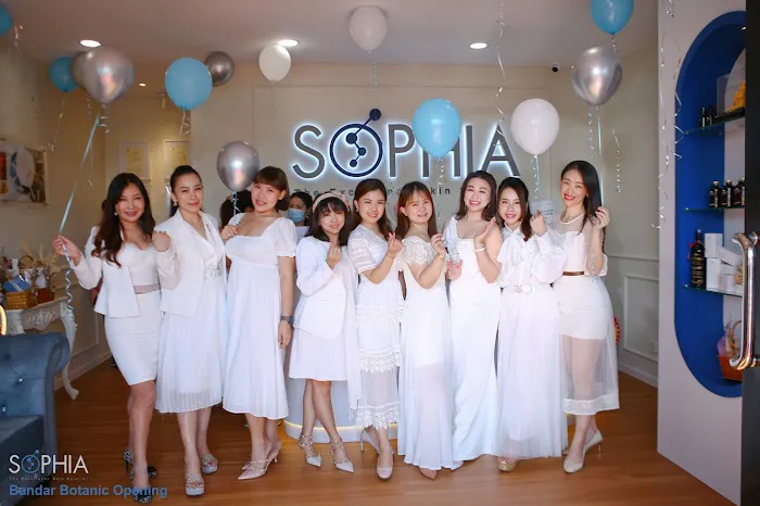SOPHIA BOTANIC Picture 5