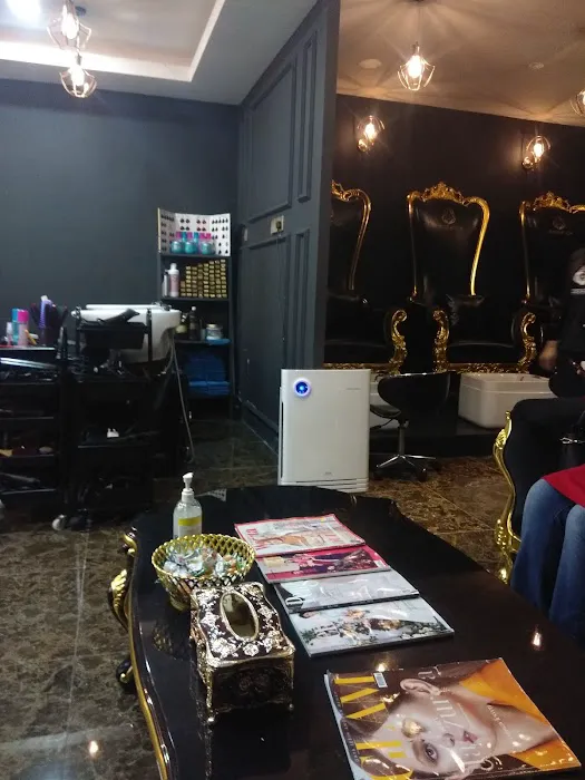 FARRATICA MEDISPA & HAIR SALON KUANTAN Picture 7