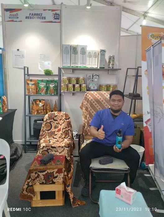 Mr. Herbalis urutan dan Bekam sunnah Picture 2