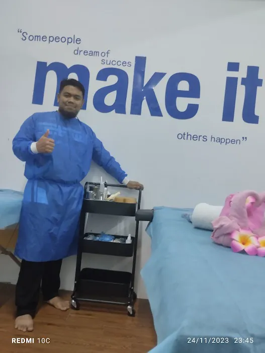 Mr. Herbalis urutan dan Bekam sunnah Picture 1