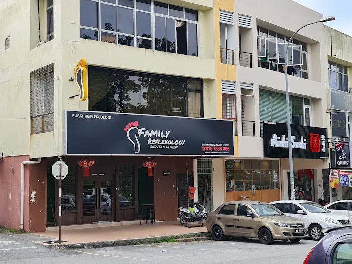 FAMILY REFLEXOLOGY AND FOOT CENTER Picture 2