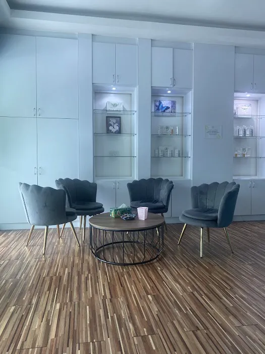 Naarabelle Facespa Seri Kembangan Picture 3