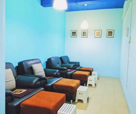Frendz Massage & Therapy Centre