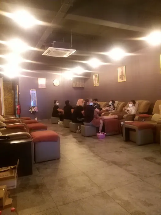 66 Thai Massage Picture 3