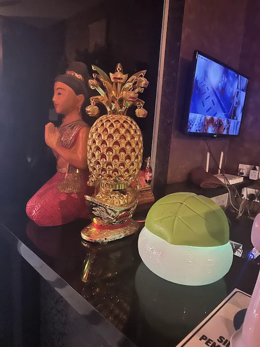 66 Thai Massage Picture 7