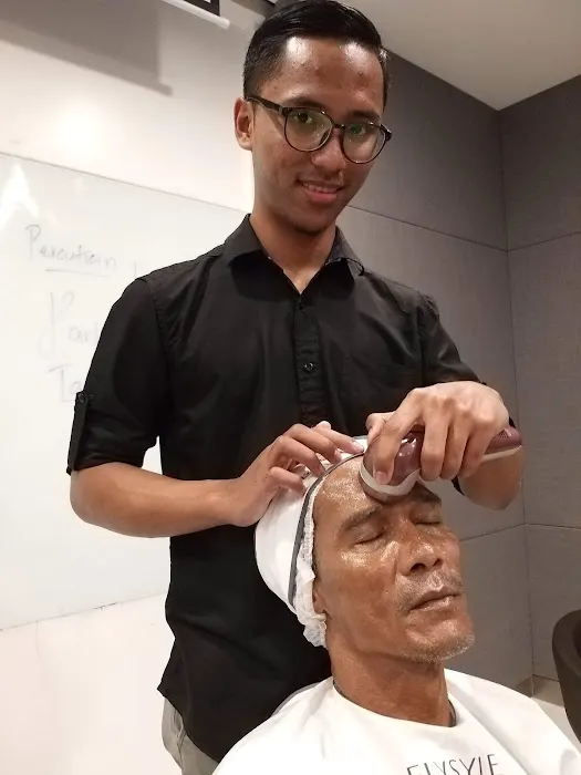 Facial Hazim @ Elysyle Spa Picture 3