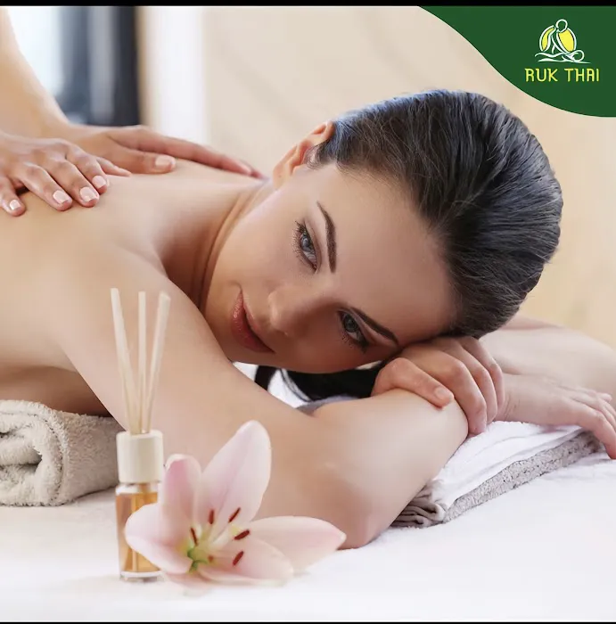 Ruk Thai Massage @ Sri Damansara 泰式按摩 (Ativo) Picture 8