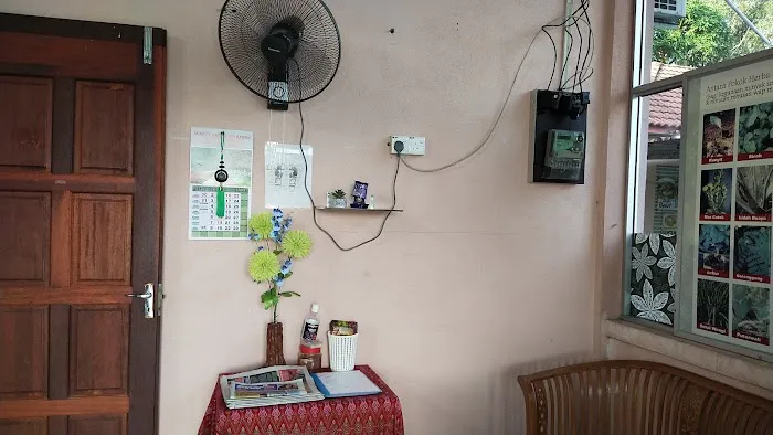 Pusat Urutan Tradisional Kampung Nyatoh Setiu Picture 5