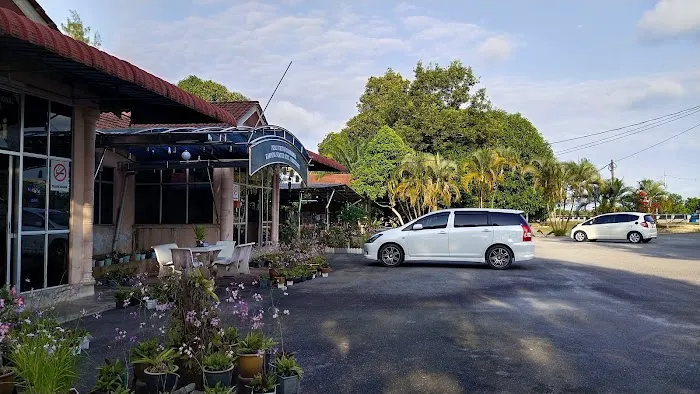 Pusat Urutan Tradisional Kampung Nyatoh Setiu Picture 10