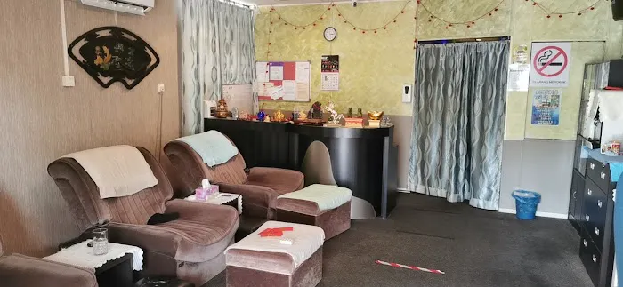 Sinaran massage center Picture 9