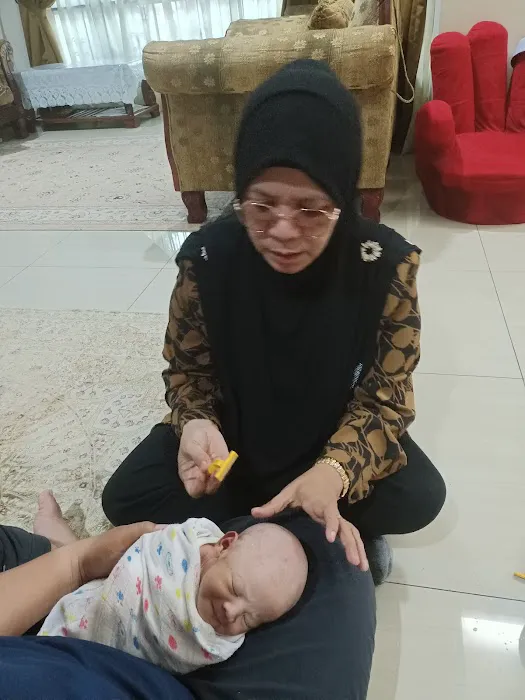 Umi Bidan Urut Tradisional Picture 1