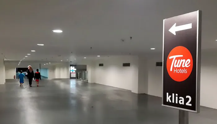 KLIA Full Body Massage Picture 2