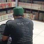 Urutan Saraf Jabat Emas by Raja Tido