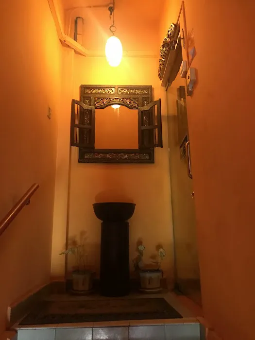 Chakran Traditional Massage Therapy Picture 6
