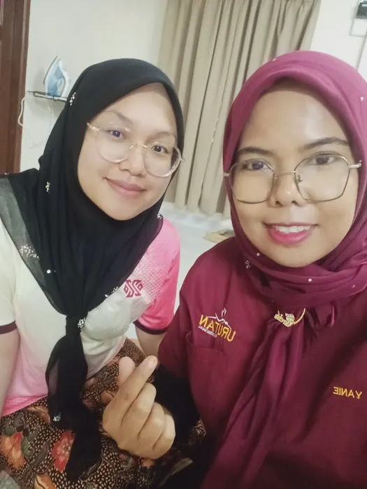 Tukang Urut Wanita Kota Bharu (Mariani Yanie) Picture 5