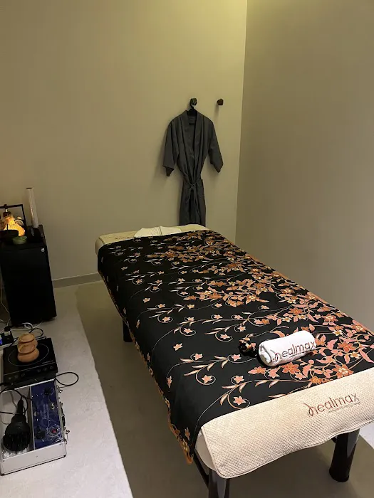 Healmax Herbal Massage Therapy ( Bangsar ) Picture 1