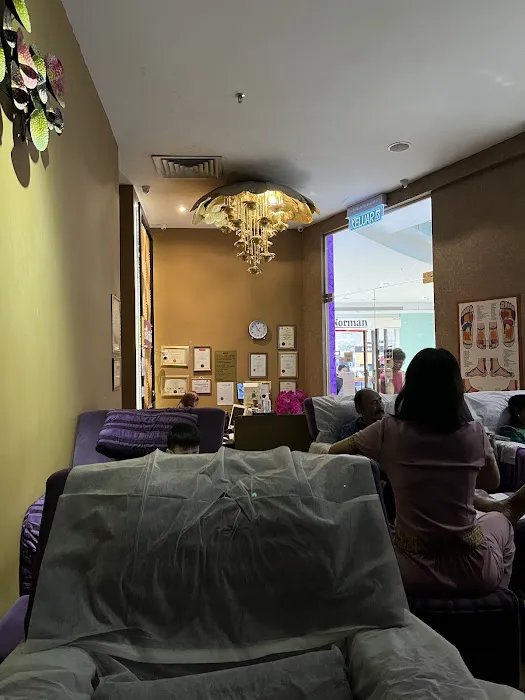 Relax Oasis Signature Massage Picture 7