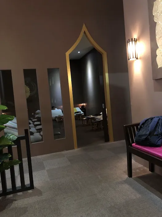 Erawan Wellness Massage at Nu Sentral Picture 9