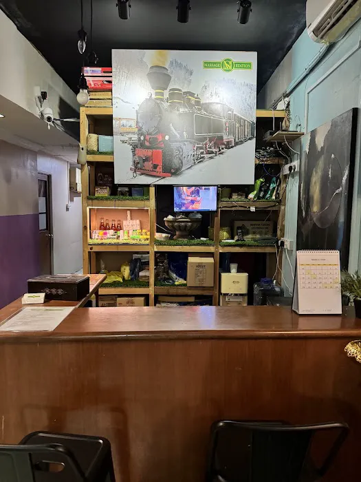 Massage Station Picture 7