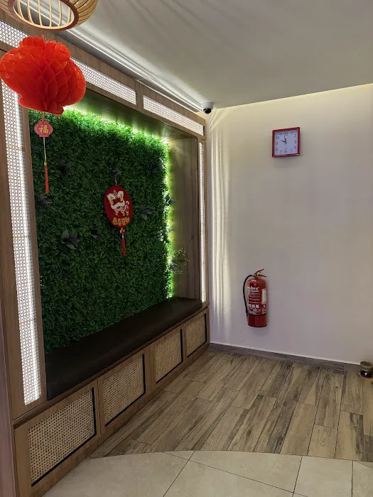 HealthLand @ Bukit Raja Picture 2