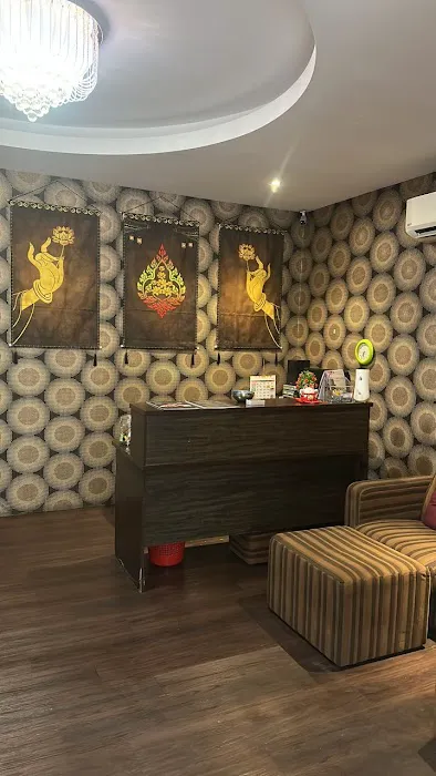 W Thai Massage Picture 4