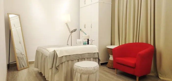 [pre.t] Facial, Make-up & Massage Trefoil Picture 1