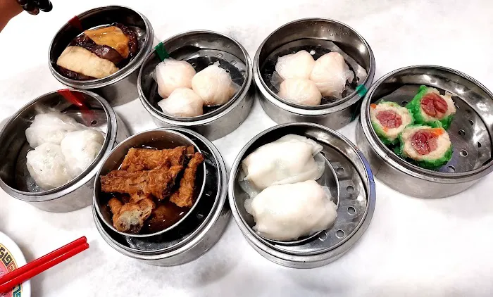 Chan Poh Restaurant • 珍宝点心酒家 Picture 1