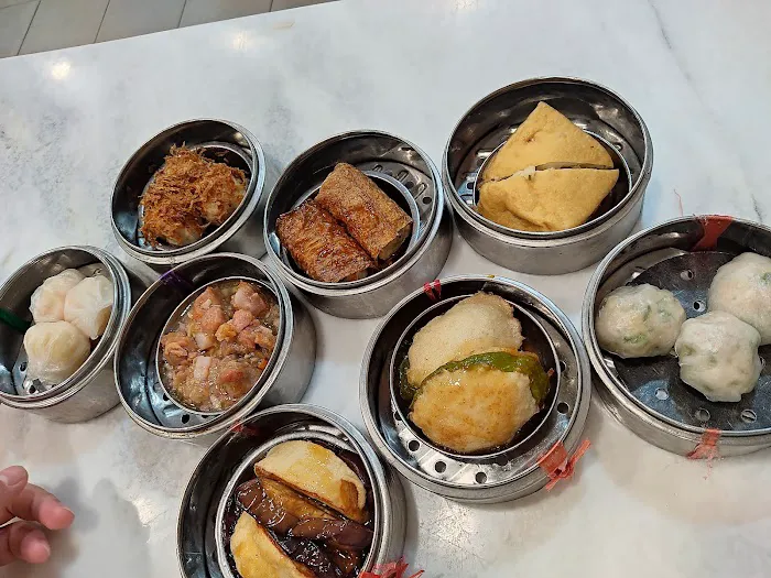 Chan Poh Restaurant • 珍宝点心酒家 Picture 7