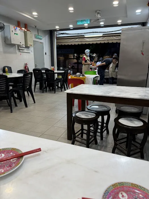 Chan Poh Restaurant • 珍宝点心酒家 Picture 8