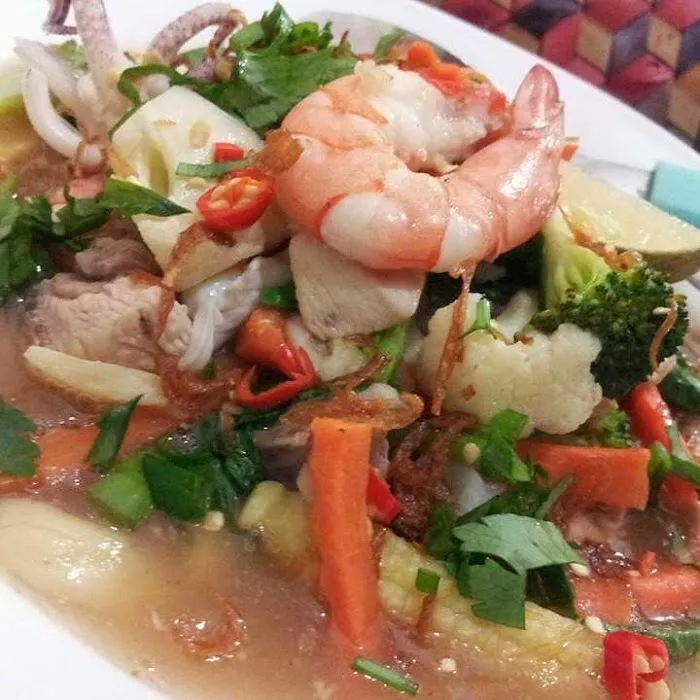 WAN PATIN TEMPOYAK Picture 10