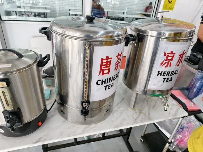 KL 52 Mixed Rice Restaurant• 经济杂饭 Picture 10