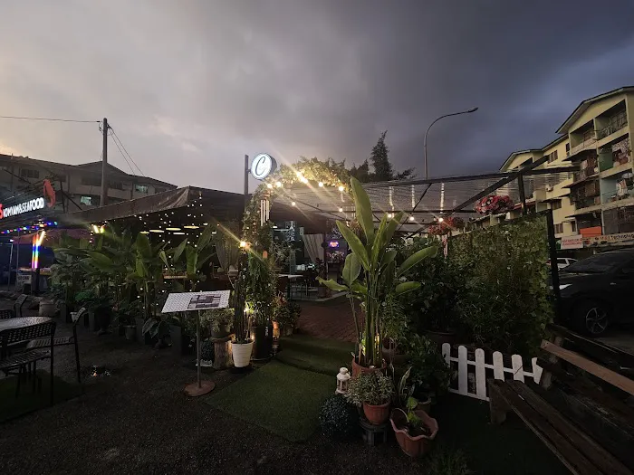 Cilantro Cafe Taman Kinrara Picture 1