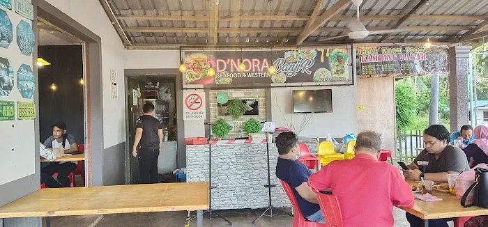 DNORA Seafood & Western Banjir Picture 1