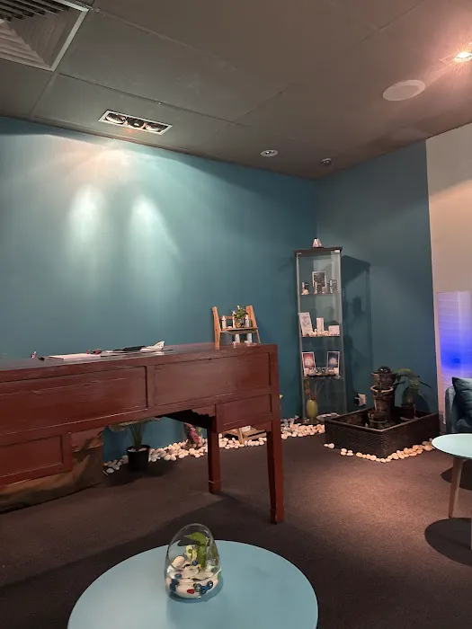 Aromann Male Massage Therapy Picture 2