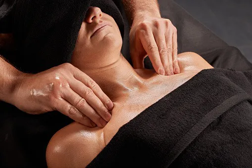 Candy Blossom Outcall Spa Picture 2