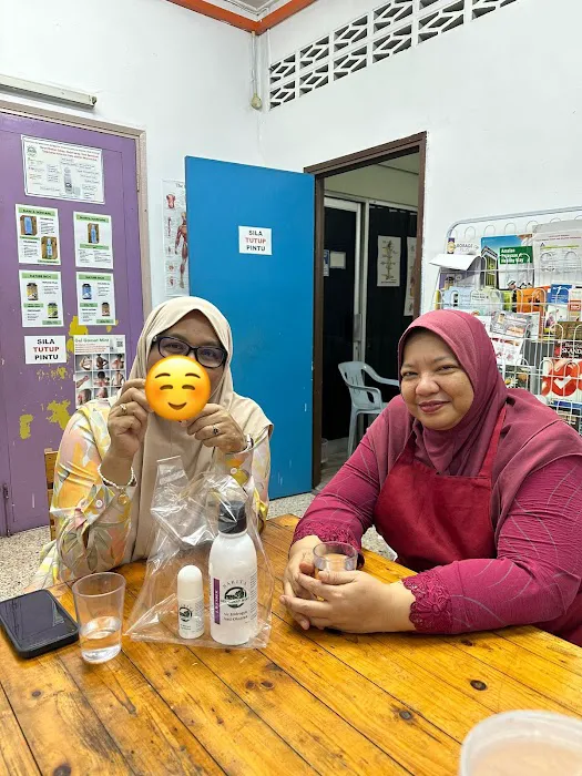 Rawatan Urut Urat Saraf (Narita Wellness Centre) (Nerve Remedial Treatment) Picture 6