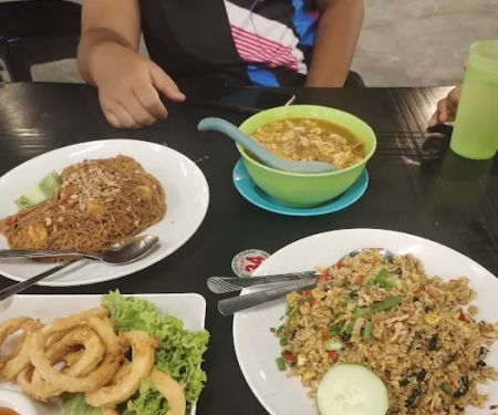 Ali Cafe Tom yam